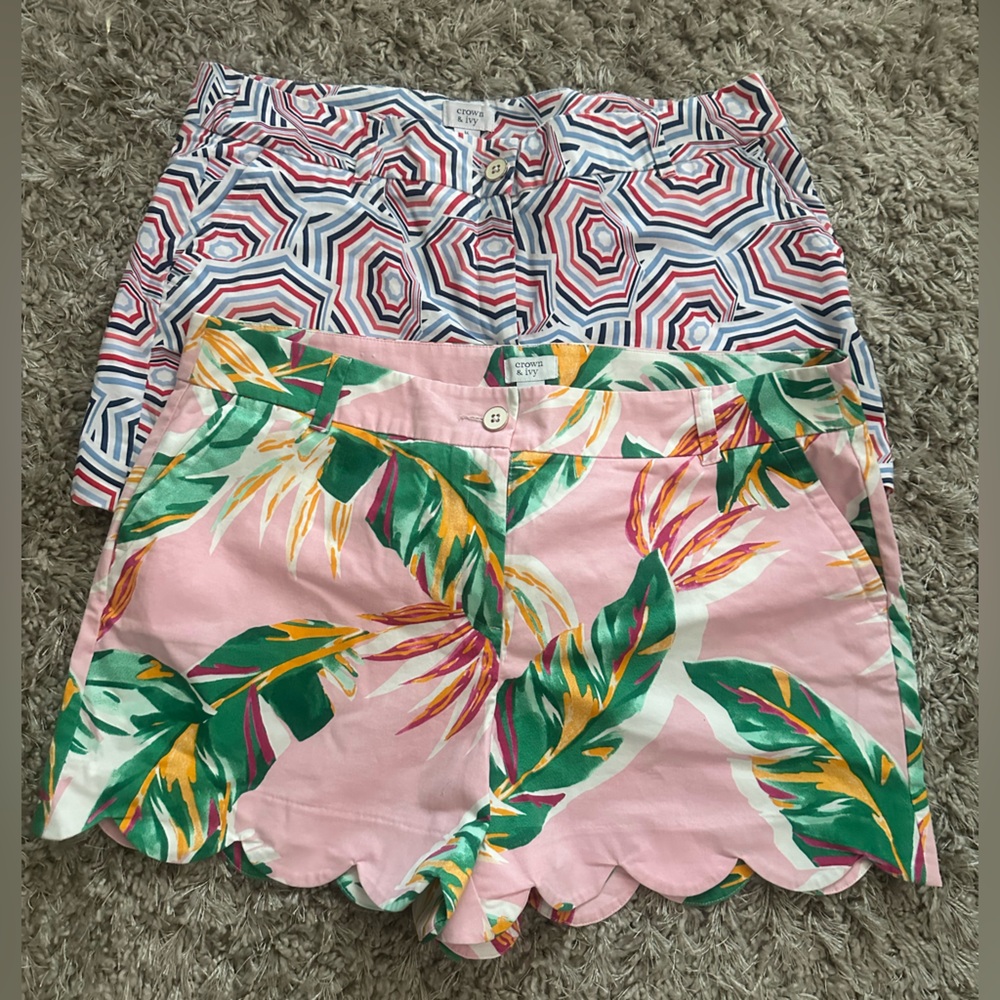 Crown & Ivy SHELBY Scalloped Hem Shorts Size 16 ( lot of 2)